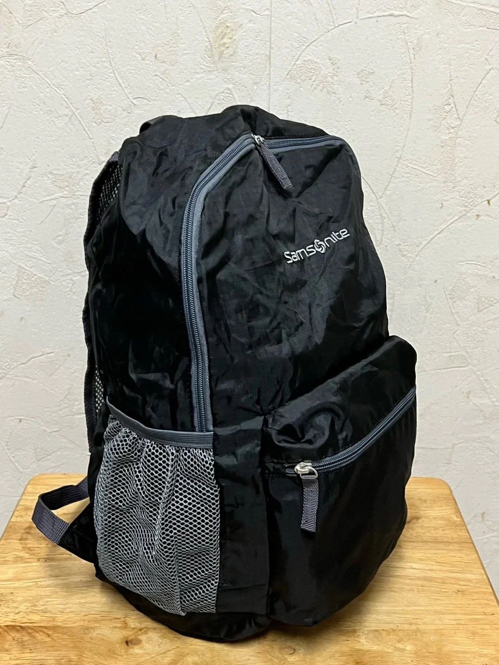Samsonite packable foldaway backpack